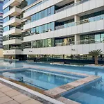 Vayk - Sophisticated 1Br Apartment In Business Bay